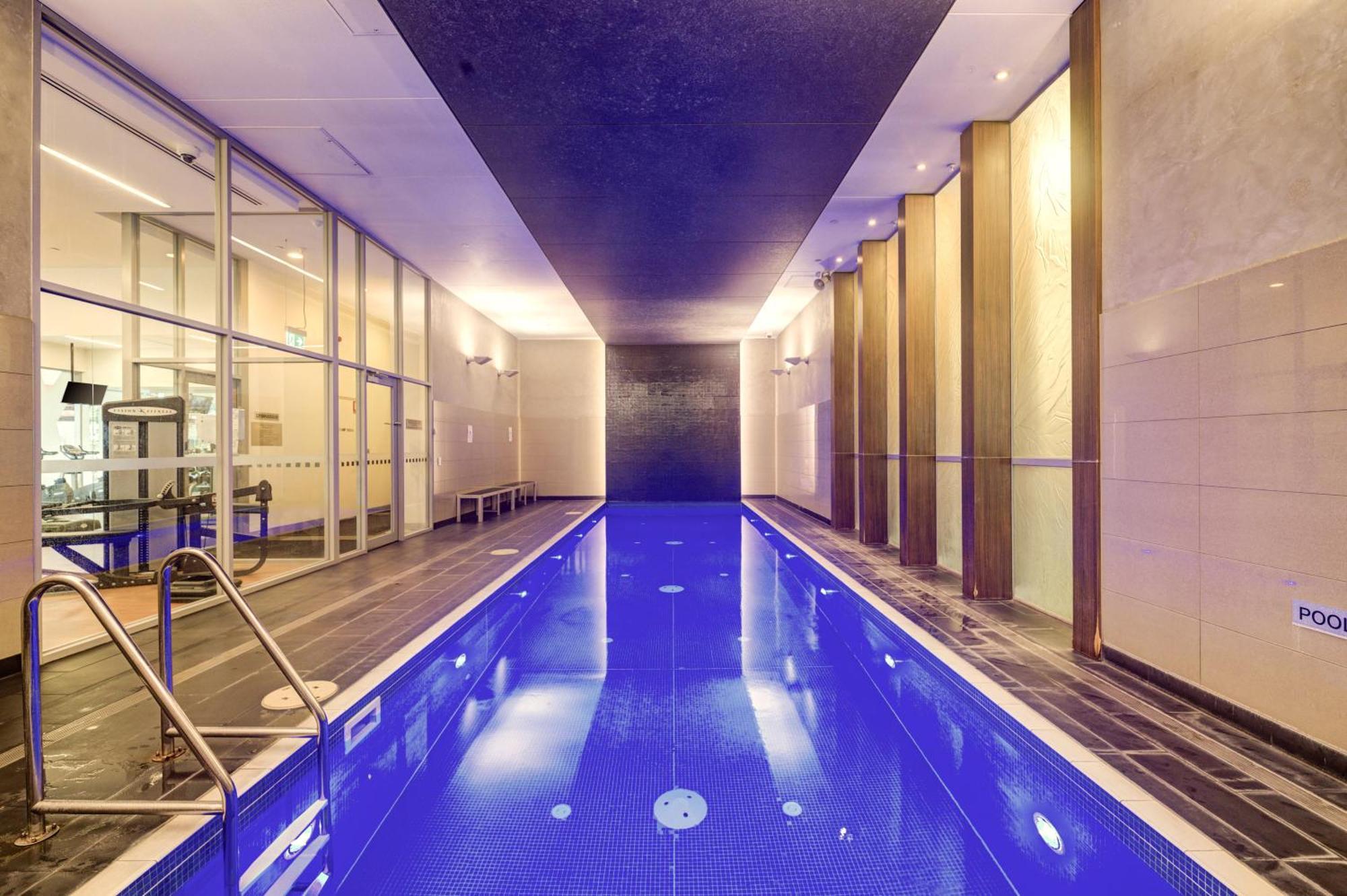 Mega Style Apartments Mainpoint Melbourne Esterno foto